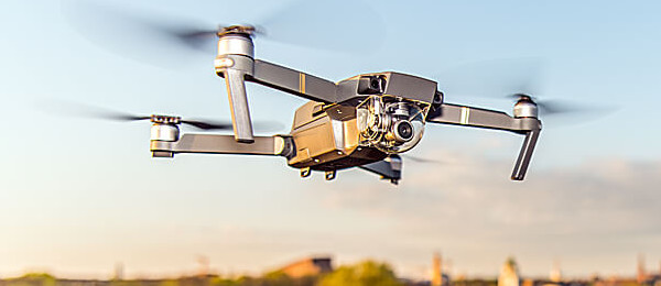 Drohnen im Anflug – was müssen Piloten beachten?
